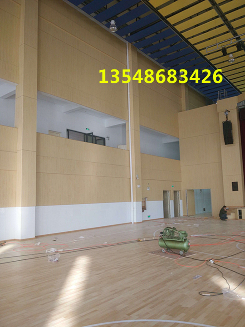 隆回县音乐厅音质升级 木质吸音垂片与吸音板的声学应用解析